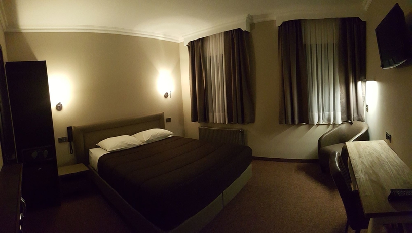 Imagen de los interiores del Hotel Le Chantecler. Foto 9