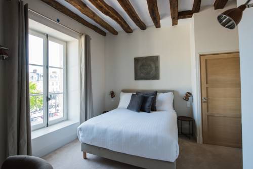 Imagen de la habitación del Hotel Le Chantilly, Chantilly. Foto 12