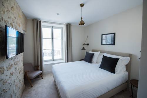 Imagen de la habitación del Hotel Le Chantilly, Chantilly. Foto 15