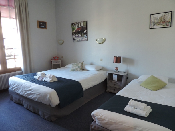 Imagen de la habitación del Hotel Le Chantilly, Deauville. Foto 16