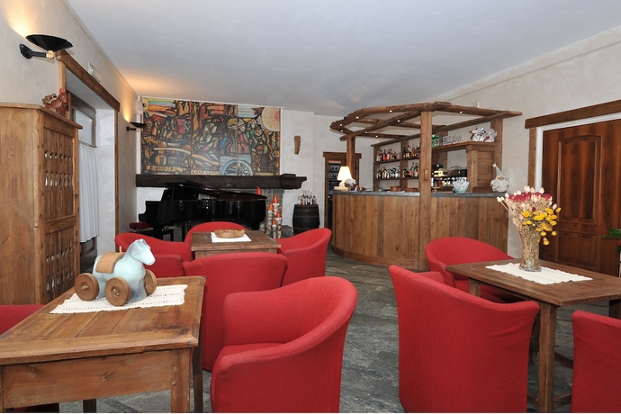 Imagen de los interiores del Hotel Le Charaban. Foto 17