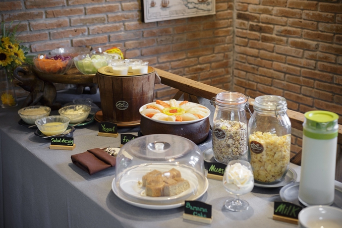 Imagen del bar/restaurante del Hotel Le Charcoa. Foto 5