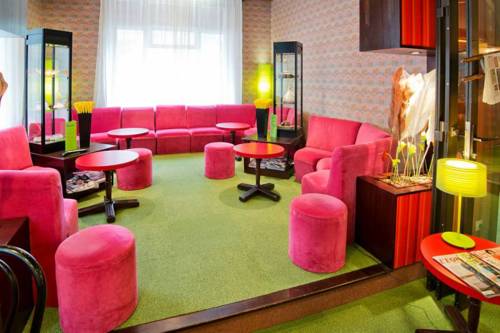 Imagen de la habitación del Hotel Le Charlet. Foto 2