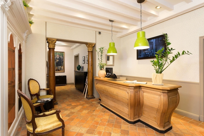 Imagen de los interiores del Hotel Le Chateau De Candie. Foto 19