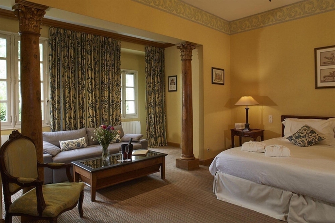 Imagen de la habitación del Hotel Le Chateau De Candie. Foto 8