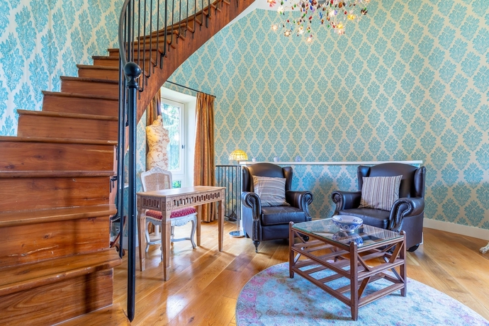 Imagen de la habitación del Hotel Le Chateau De Candie. Foto 9