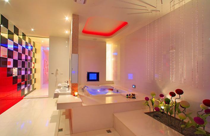 Imagen de la habitación del Hotel Le Chateau, Tenghu. Foto 17
