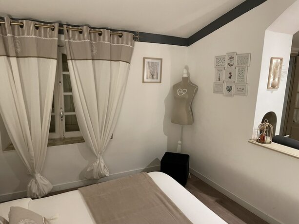 Imagen general del Hotel Le Chateau d\'Argens. Foto 6