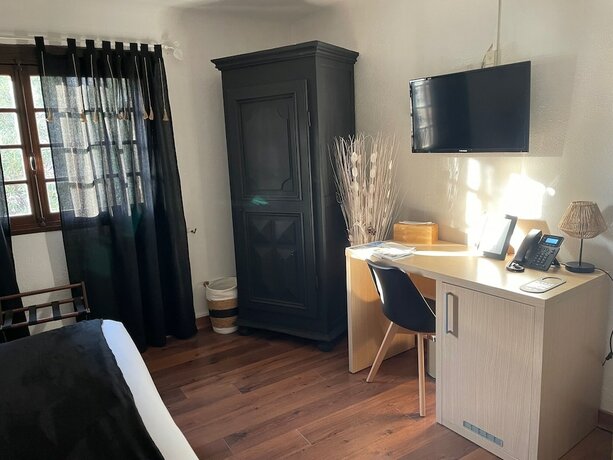 Imagen general del Hotel Le Chateau d\'Argens. Foto 7