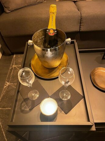 Imagen general del Hotel Le Chateau d\'Argens. Foto 9