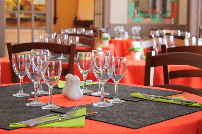 Imagen del bar/restaurante del Hotel Le Chatel. Foto 4