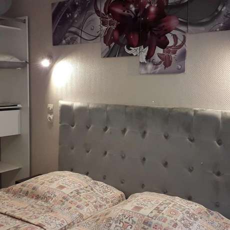 Imagen de la habitación del Hotel Le Chatelet, Saint-Paul-de-Fenouillet. Foto 5