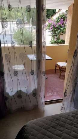 Imagen de la habitación del Hotel Le Chatelet, Saint-Paul-de-Fenouillet. Foto 9