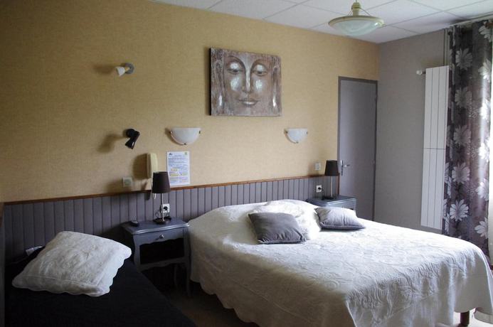 Imagen de la habitación del Hotel Le Chatelet, Saint-Paul-de-Fenouillet. Foto 11