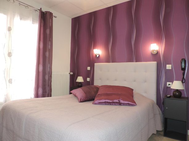 Imagen de la habitación del Hotel Le Chatelet, Saint-Paul-de-Fenouillet. Foto 12