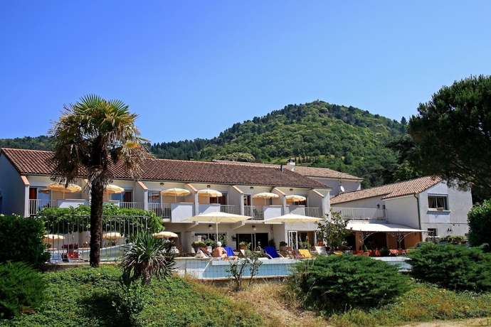 Imagen de los exteriores del Hotel Le Ch&ecirc;ne Vert, Rocher. Foto 15