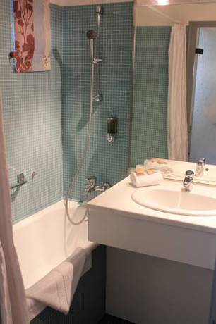 Imagen de la habitación del Hotel Le Cheval Blanc, Arles. Foto 7