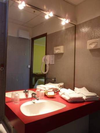 Imagen de la habitación del Hotel Le Cheval Blanc, Arles. Foto 12