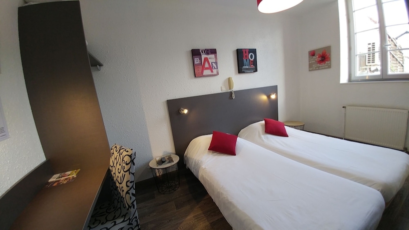 Imagen de la habitación del Hotel Le Cheval Blanc Cognac Centre. Foto 3