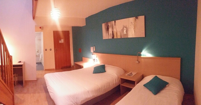 Imagen de la habitación del Hotel Le Cheval Blanc Cognac Centre. Foto 7