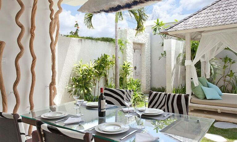 Imagen general del Hotel Le Chloe Villas. Foto 17