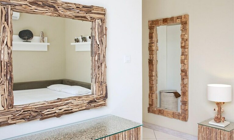 Imagen de la habitación del Hotel Le Chloe Villas. Foto 22