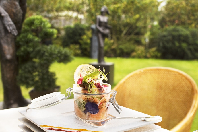 Imagen del bar/restaurante del Hotel Le Choiseul. Foto 3