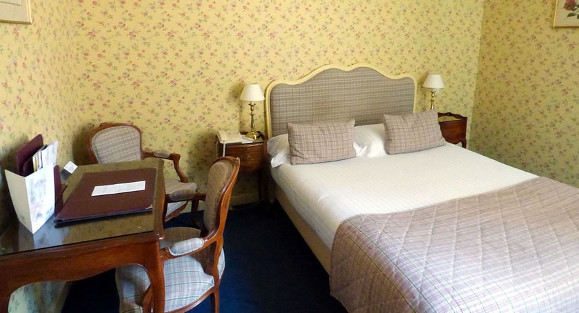 Imagen de la habitación del Hotel Le Choiseul. Foto 10