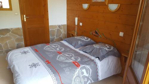 Imagen de la habitación del Hotel Le Choucas. Foto 5