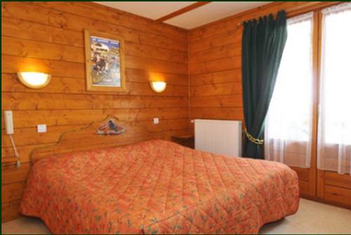 Imagen de la habitación del Hotel Le Choucas. Foto 14