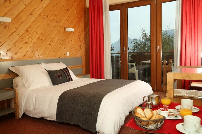 Imagen de la habitación del Hotel Le Christania. Foto 17