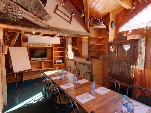 Imagen del bar/restaurante del Hotel Le Christiania, La Salle-les-Alpes. Foto 3