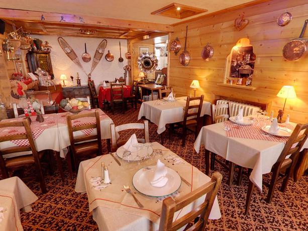 Imagen del bar/restaurante del Hotel Le Christiania, La Salle-les-Alpes. Foto 4