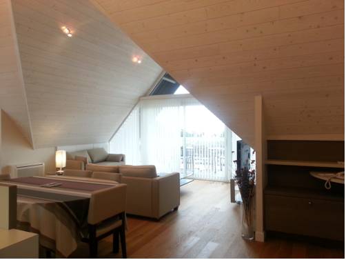 Imagen de la habitación del Hotel Le Churchill. Foto 5