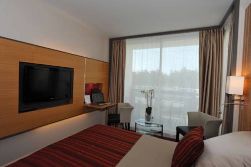 Imagen de la habitación del Hotel Le Churchill. Foto 14