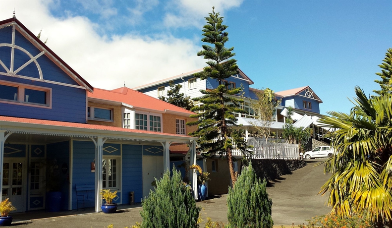 Imagen de los exteriores del Hotel Le Cilaos. Foto 5