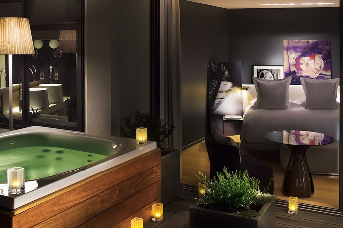 Imagen de la habitación del Hotel Le Cinq Codet. Foto 13