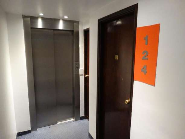 Imagen de los interiores del Hotel Le Cinque G&uuml;emes. Foto 12