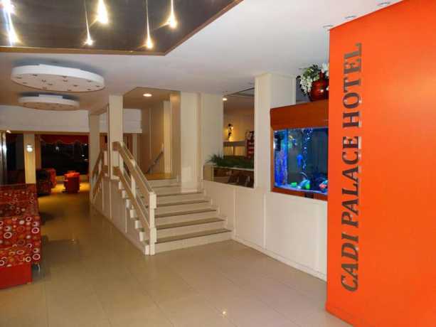 Imagen de los interiores del Hotel Le Cinque G&uuml;emes. Foto 13