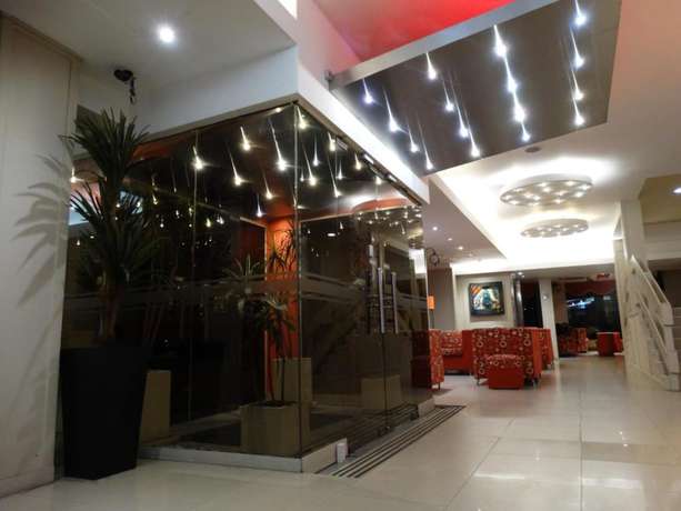 Imagen de los interiores del Hotel Le Cinque G&uuml;emes. Foto 15