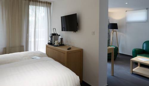 Imagen de la habitación del Hotel Le Cise, The Originals Relais. Foto 11