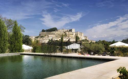 Imagen general del Hotel Le Clair De La Plume - Teritoria. Foto 3