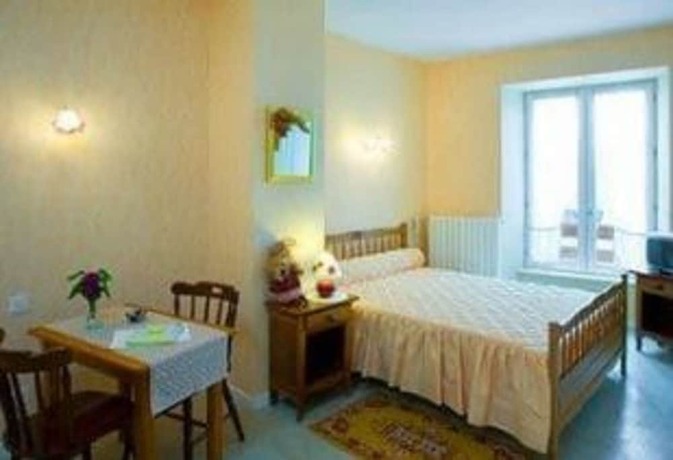 Imagen de la habitación del Hotel Le Clair Logis. Foto 15