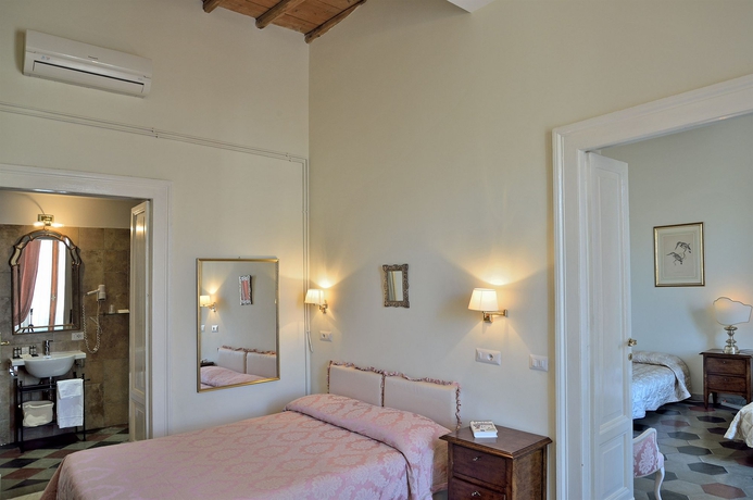 Imagen de la habitación del Hotel Le Clarisse Al Pantheon. Foto 7