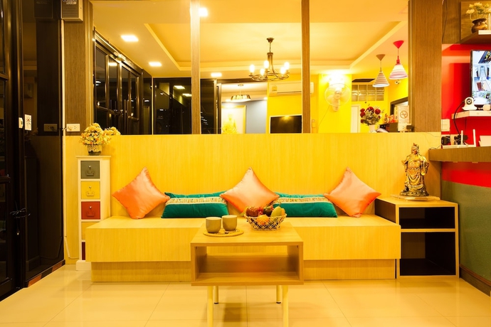 Imagen de los interiores del Hotel Le Clarita. Foto 17
