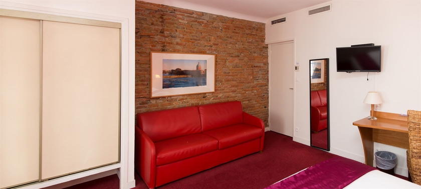 Imagen de los interiores del Hotel Le Clocher De Rodez. Foto 14