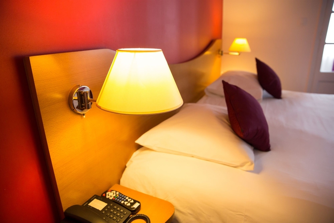 Imagen de la habitación del Hotel Le Clocher De Rodez. Foto 6