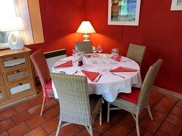 Imagen del bar/restaurante del Hotel Le Clos, Carcassonne. Foto 3
