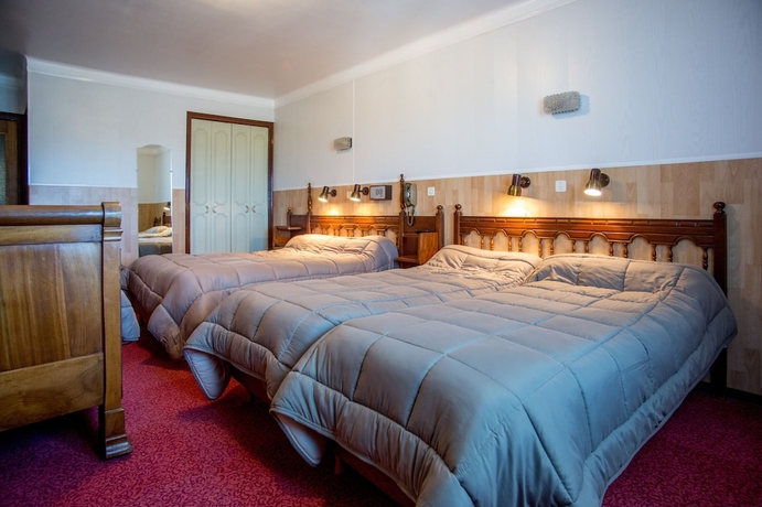 Imagen de la habitación del Hotel Le Clos Cerdan. Foto 12