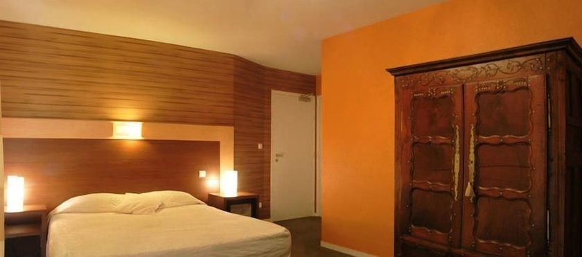 Imagen de la habitación del Hotel Le Clos Champel. Foto 6